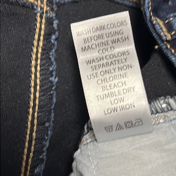 Dark Wash Denim Jeans Women’s Size 18W Sexy Stretch Straight Leg LIKE NEW - Picture 8 of 9